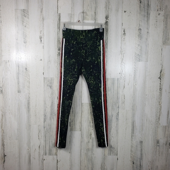 3/$15 no boundaries green leggings women's size small 3-5 - Picture 1 of 9